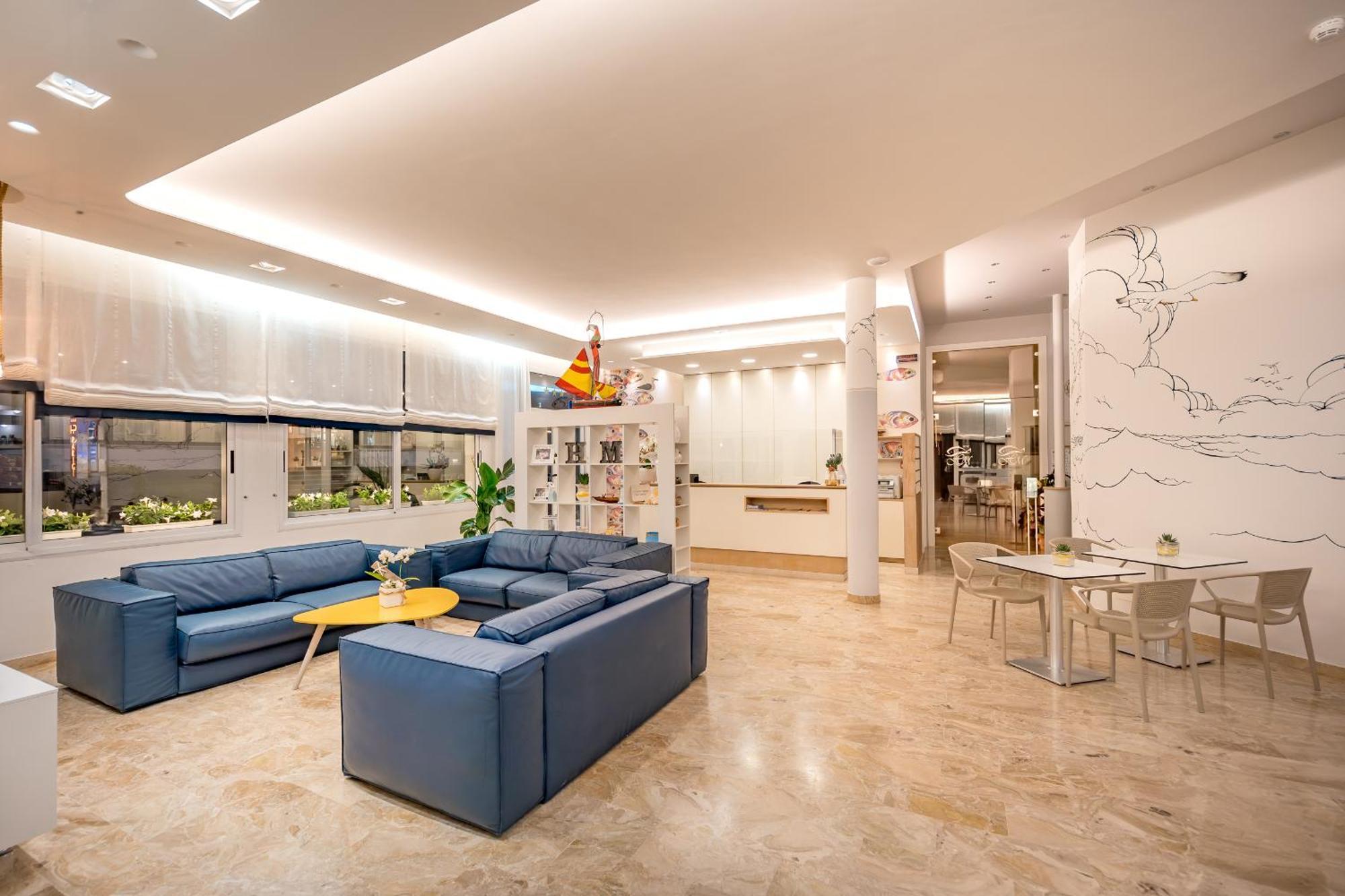 Marisa Hotel 3*
